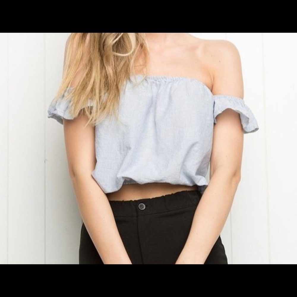 Brandy Melville Becca off the shoulder top